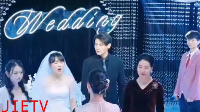 离婚当天，前夫跪求我复合