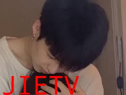 奶狗弟弟很能打